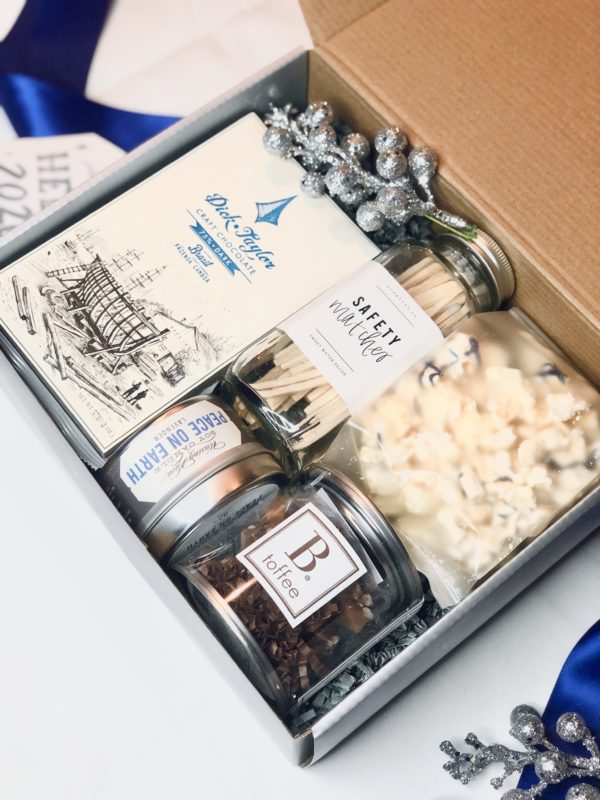 Hello, New Year Gift Box